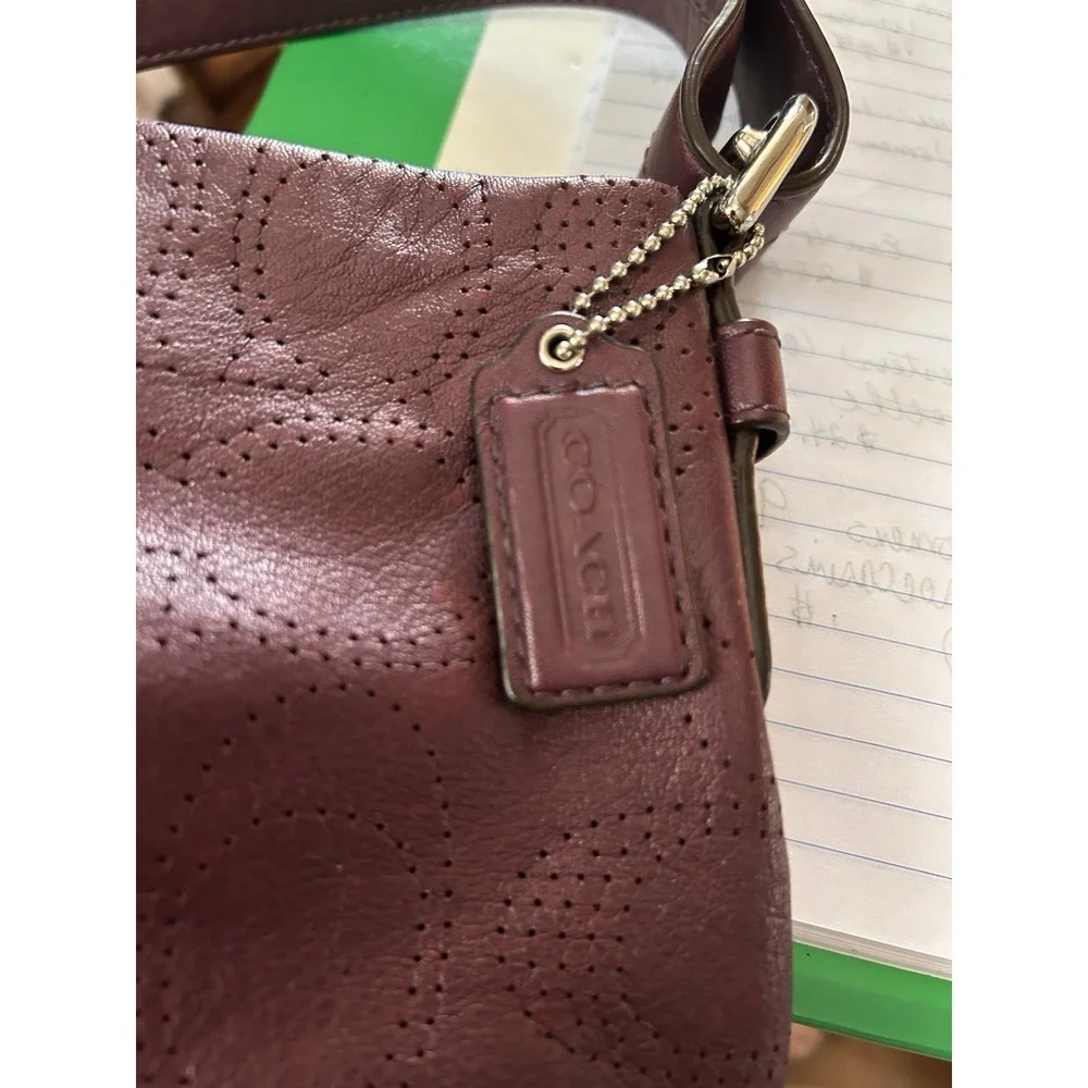 Coach Bag Purple Hobo Style Shape F19407‎